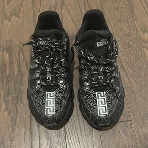 These are Versace a great shoes for people who are into fashion